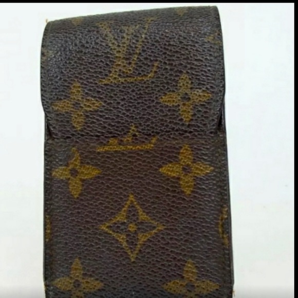- AUTHENTIC LOUIS VUITTON MONOGRAM CIGARETTE CASE - Picture 1 of 10